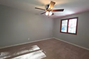 4241 S Griffin Ave, Milwaukee, WI 53207 - Photo 19