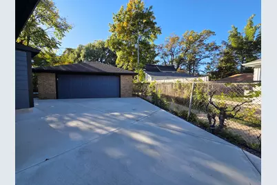 4241 S Griffin Ave, Milwaukee, WI 53207 - Photo 33