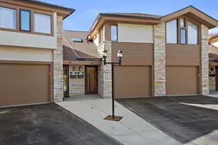 N89W16323 Main St, Menomonee Falls, WI 53051 - Photo 1
