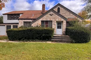 728 N 116th St, Wauwatosa, WI 53226 - Photo 1