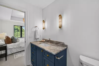 W184N5172  Sunrise Ln, Menomonee Falls, WI 53051 - Photo 35