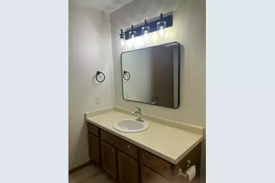 2041  Meadow Ct #1, West Bend, WI 53095 - Photo 31