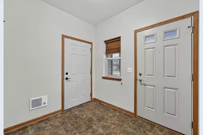 1767  New Port Vista Dr, Port Washington, WI 53024 - Photo 15