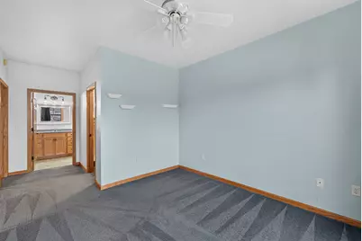 1767  New Port Vista Dr, Port Washington, WI 53024 - Photo 9