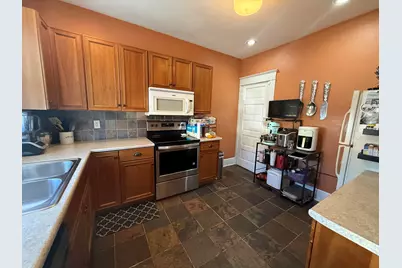 628  Milwaukee Ave, South Milwaukee, WI 53172 - Photo 3