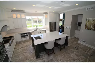 37868  Nettle Way Ct, Summit, WI 53066 - Photo 5