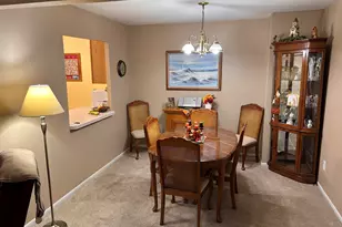 516 Laurel Lake Rd, Thiensville, WI 53092 - Photo 5