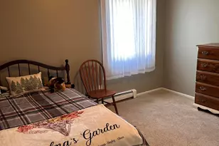 516 Laurel Lake Rd, Thiensville, WI 53092 - Photo 7
