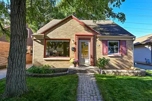 5723 N Argyle Ave, Glendale, WI 53209 - Photo 1