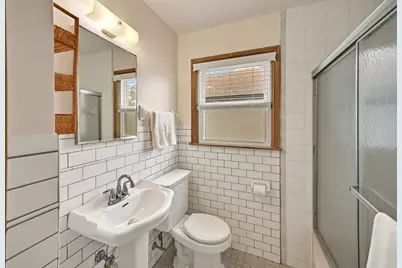5723 N Argyle Ave, Glendale, WI 53209 - Photo 7
