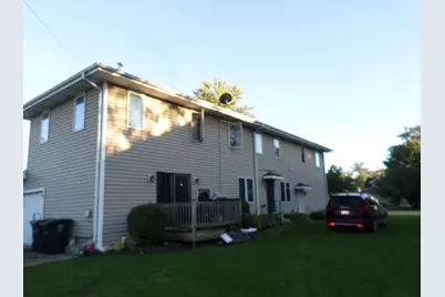 400  E North St, Silver Lake, WI 53170 - Photo 9