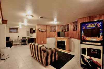 900 S 20th St, Milwaukee, WI 53204 - Photo 21