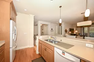 19045 Thomson Dr, Brookfield, WI 53045 - Photo 11