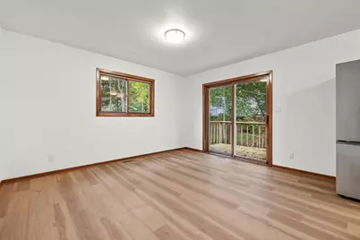 1066 N Meadow Dr, Silver Lake, WI 53170 - Photo 11