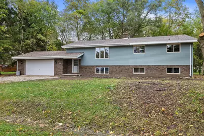 1066 N Meadow Dr, Silver Lake, WI 53170 - Photo 41
