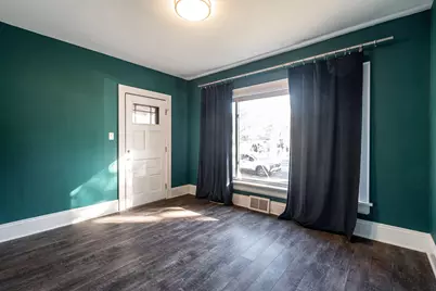 832 E Russell Ave, Milwaukee, WI 53207 - Photo 11