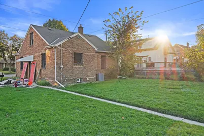 3734 E Grange Ave, Cudahy, WI 53110 - Photo 5
