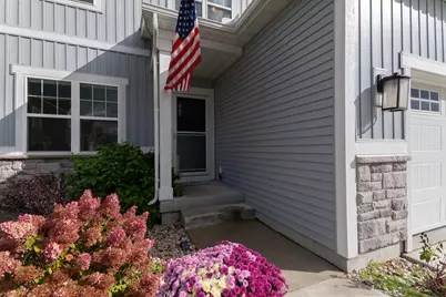 516  Wild Oak Rd, Hartland, WI 53029 - Photo 3