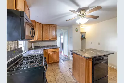 422  Washington St, Portage, WI 53901 - Photo 7