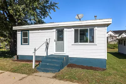 422 E Lacrosse St, Tomah, WI 54660 - Photo 1