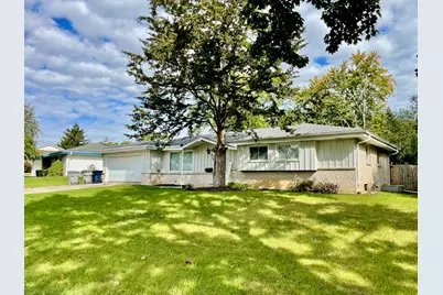 6864 N 85th St, Milwaukee, WI 53224 - Photo 3