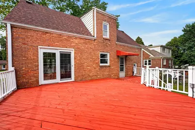 1409  Meadowbrook Blvd, Racine, WI 53405 - Photo 41