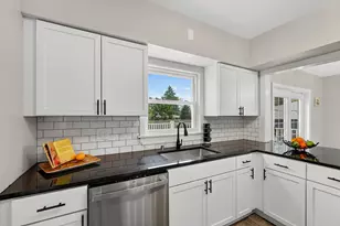 1409 Meadowbrook Blvd, Racine, WI 53405 - Photo 15