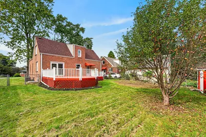 1409  Meadowbrook Blvd, Racine, WI 53405 - Photo 43