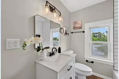 1409  Meadowbrook Blvd, Racine, WI 53405 - Photo 23
