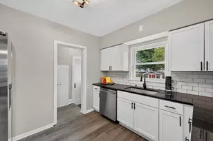 1409 Meadowbrook Blvd, Racine, WI 53405 - Photo 13