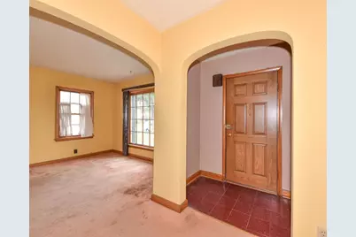 3671 S Pine Ave, Milwaukee, WI 53207 - Photo 23