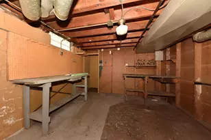 3671 S Pine Ave, Milwaukee, WI 53207 - Photo 35