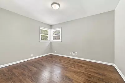 5134 N 81st St, Milwaukee, WI 53218 - Photo 13