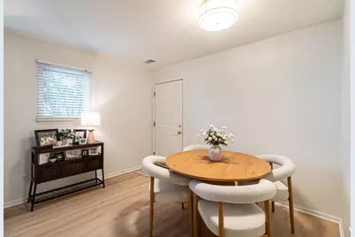323  55th St #1A, Kenosha, WI 53140 - Photo 9