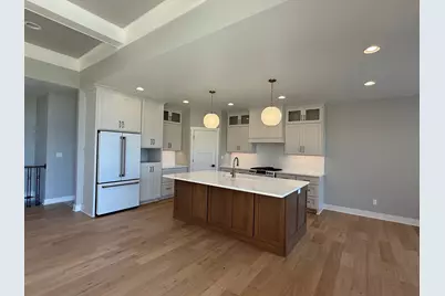 301  Fairway Meadows Ln, Sheboygan Falls, WI 53085 - Photo 3