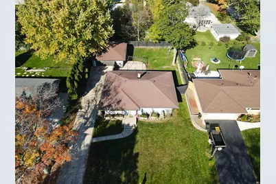 4436 W Dunwood Rd, Brown Deer, WI 53223 - Photo 29