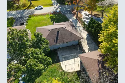 4436 W Dunwood Rd, Brown Deer, WI 53223 - Photo 31