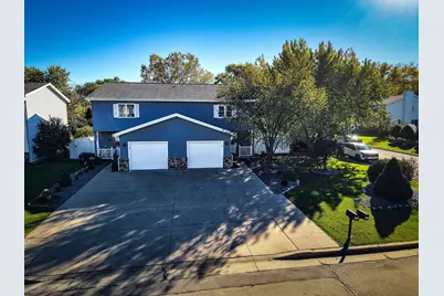 4071 W Mangold Ave, Greenfield, WI 53221 - Photo 1
