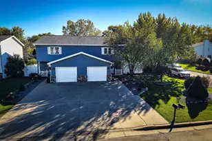 4071 W Mangold Ave, Greenfield, WI 53221 - Photo 1