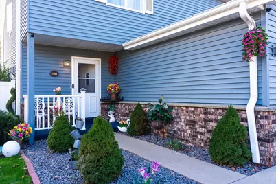 4071 W Mangold Ave, Greenfield, WI 53221 - Photo 3