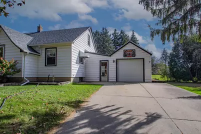 1317  Sunset Ave, Watertown, WI 53094 - Photo 5