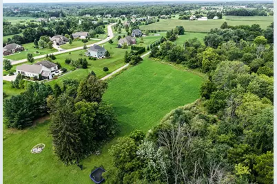 461  Horns Corners Rd #Lt4, Cedarburg, WI 53012 - Photo 9