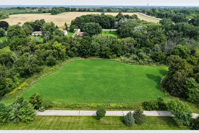 461  Horns Corners Rd #Lt5, Cedarburg, WI 53012 - Photo 5