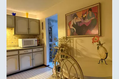 2101  Chateau Ct #206, Grafton, WI 53024 - Photo 19