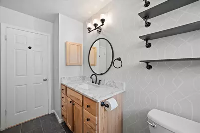 3179 S 77th St #3181, Milwaukee, WI 53219 - Photo 11