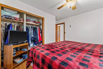 4220 E Alton Rd, Oak Creek, WI 53154 - Photo 15
