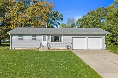 4220 E Alton Rd, Oak Creek, WI 53154 - Photo 1