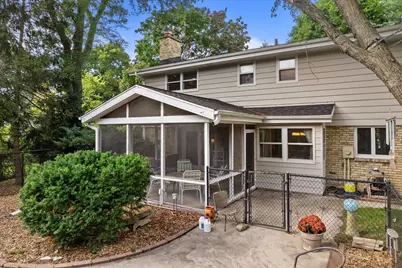 18045  Lamplighter Ln, Brookfield, WI 53045 - Photo 47