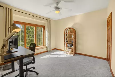 19270  Glacier Pkwy, Brookfield, WI 53045 - Photo 37