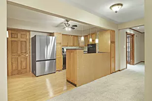 8743 3rd Ave, Pleasant Prairie, WI 53158 - Photo 9